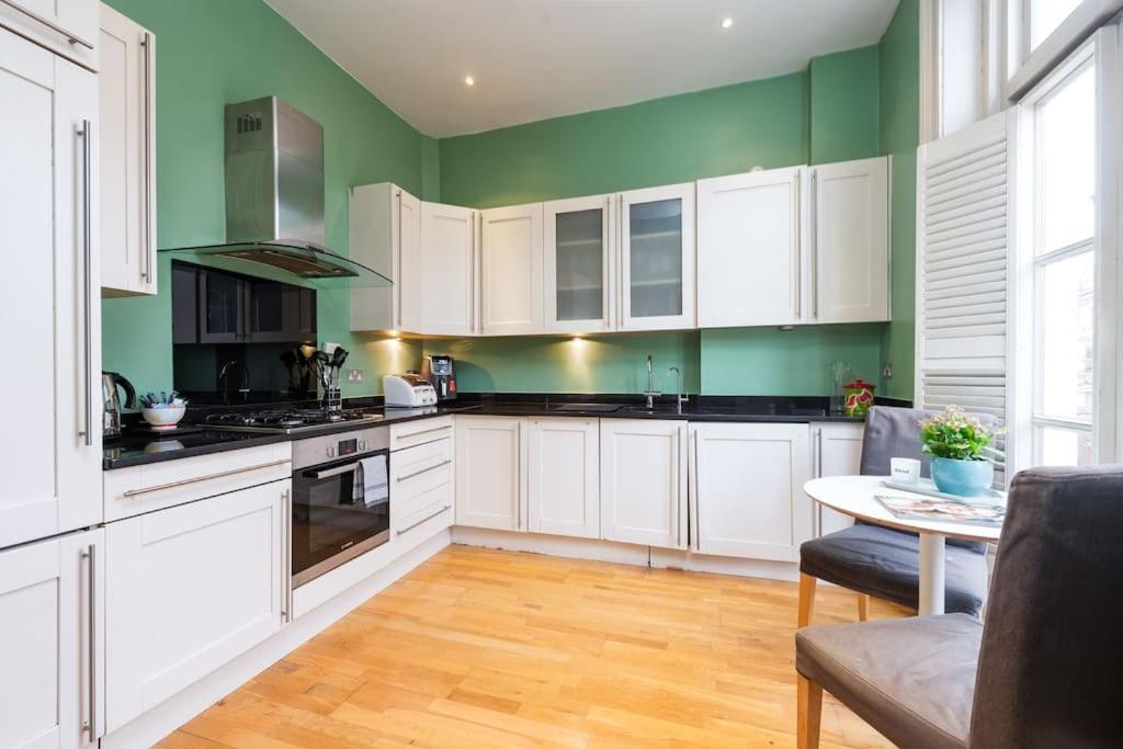 Apartment 48 Redcliffe Gardens By Capital London