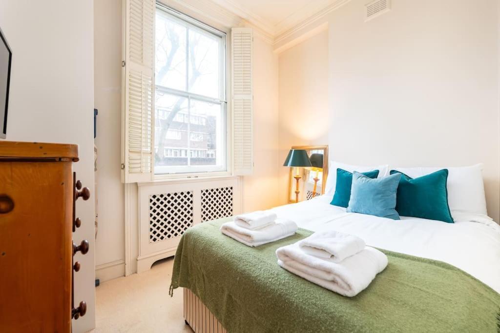 48 Redcliffe Gardens By Capital * London